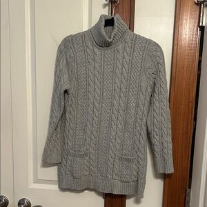 JEANNE PIERRE Light Gray Cable Knit Turtleneck Sweater M